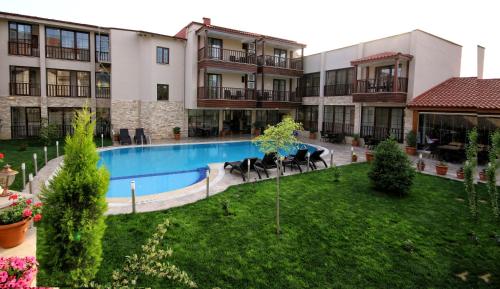 Piscina en o cerca de Venus Suite Hotel
