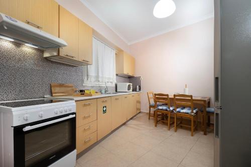Stathis Apartment