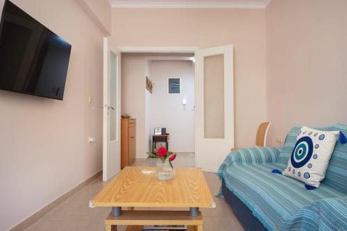 Stathis Apartment