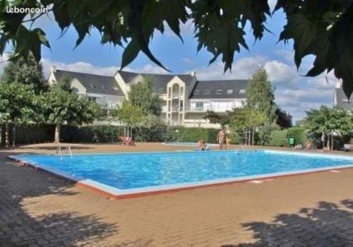 Πισίνα στο ή κοντά στο La Baule-Grands Hotels - 8 min walk to Benoit Beach