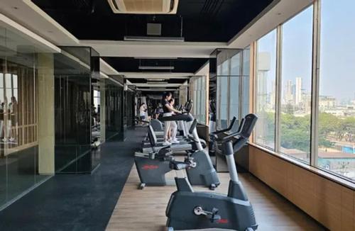 Fitness centrum a/nebo fitness zařízení v ubytování Springwood Residences by Kakarama Room