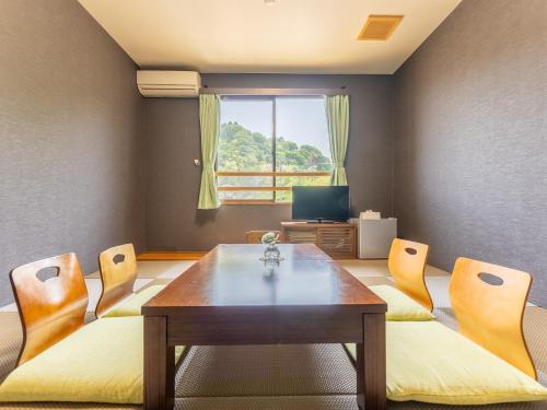 Coin salon dans l'établissement RV park plus Numata Kenko Land
