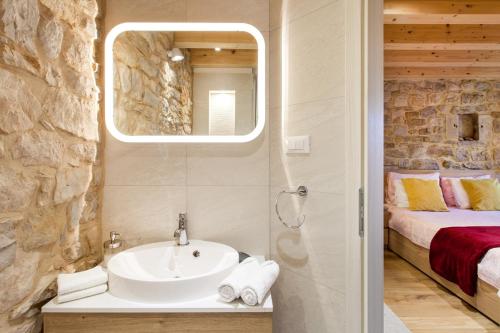 Explore the Historic City Center from a Remodeled Apartment