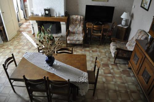 Posezení v ubytování Chambres d'Hotes La Mouline
