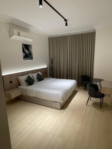 Katil atau katil-katil dalam bilik di life style apartment
