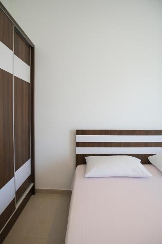 Gallery image of Low Cost Hotel Kosova in Shëngjin