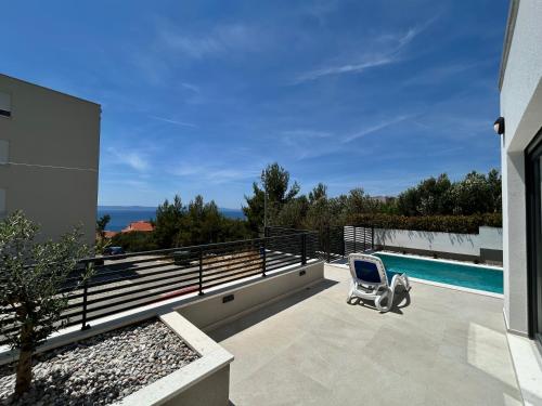 Apartment Petar - private heated pool and sea view