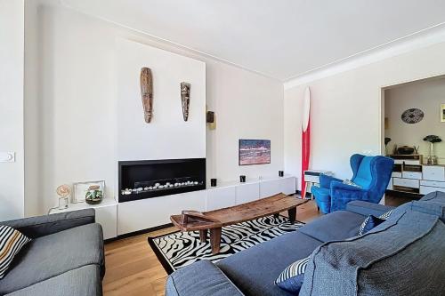 Elegant 3-bedroom with hammam near Eiffel Tower