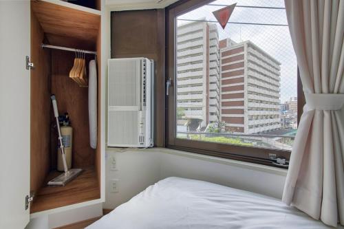 Modern Living Tokyo Komagome 501 a compact studio at excellent location
