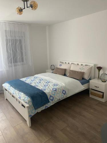 Postel nebo postele na pokoji v ubytování Kućerak kraj Dunava