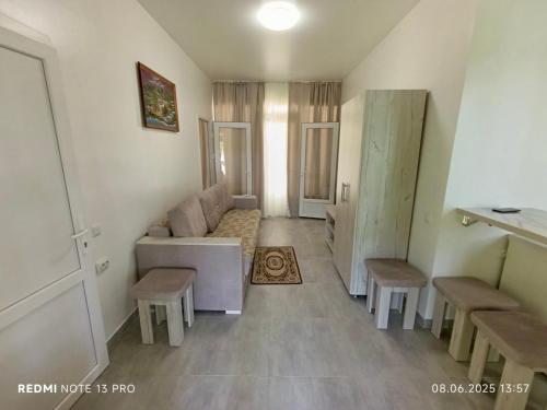 Ruang duduk di Перлина Дністра