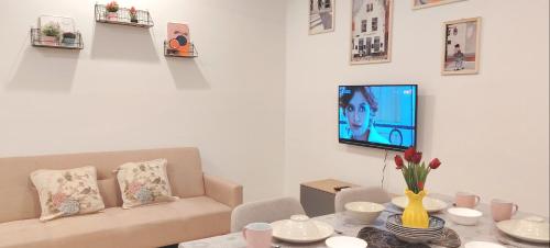 Χώρος καθιστικού στο LCP T1 Honeymoon genting highland midhill homestay