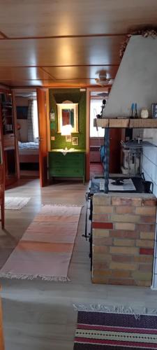 Una cocina o zona de cocina en Strandvikstugan