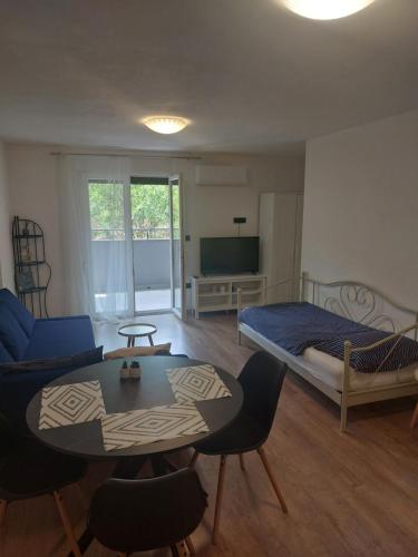 Posedenie v ubytovaní Apartments DaSara