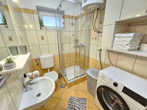 Apartment in Novi Vinodolski 30404