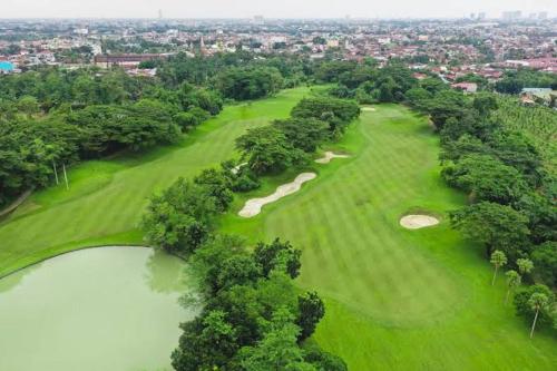 Golf v vily nebo okolí