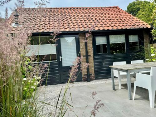 Foto Private Tiny House in Bussum near Amsterdam! 1