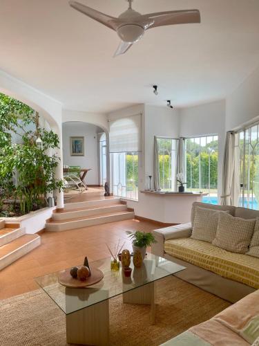 Villa Maria - Private Pool & Golf Course View