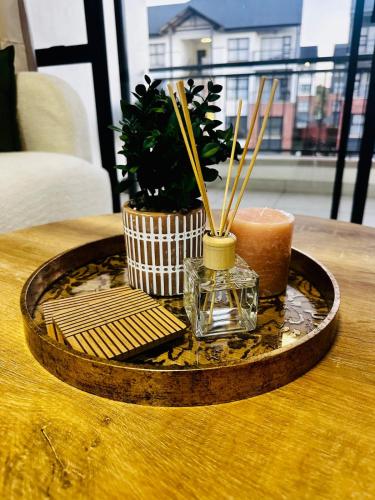 Minuman di Beach-Style Modern Apt at The Blyde