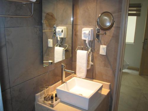 Koupelna v ubytování Rymma Hotel