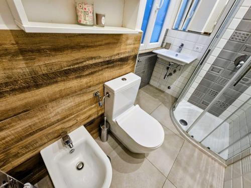 Un baño de Casa Vittorio B&B