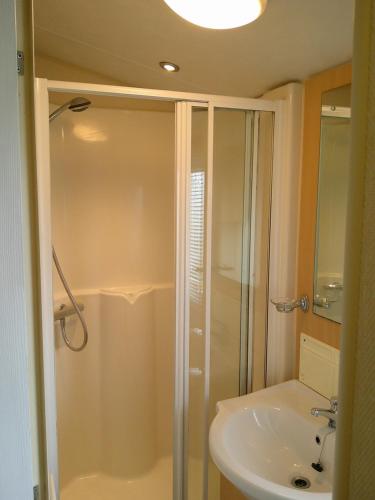 Koupelna v ubytování Seaview Winchester 6 Berth 3 Bedrooms Central heated FREE WIFI