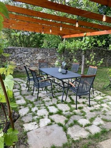 Lugasvendégházbarnag