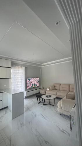 Ada Apartment Hilltop Serenity