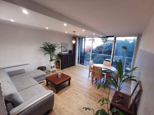 Appartement 6 personnes au calme Montolivet, proche Dôme, L2