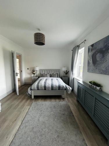 Una cama o camas en una habitación de Connemara Ocean Escape
