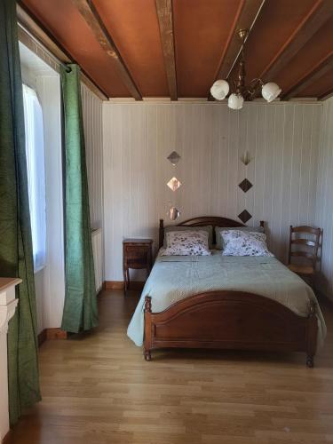 Postel nebo postele na pokoji v ubytování Camp'Amis