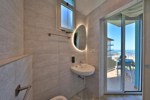 Gallery image of Art Hotel La Perla in Bellaria-Igea Marina