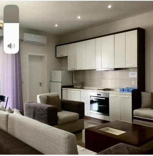 Kitchen o kitchenette sa Misol