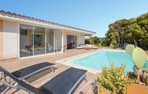 Nice Home In Bonifacio