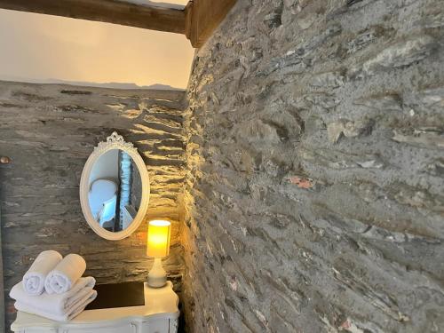 Ένα μπάνιο στο Troedyrhiw Holiday Cottages