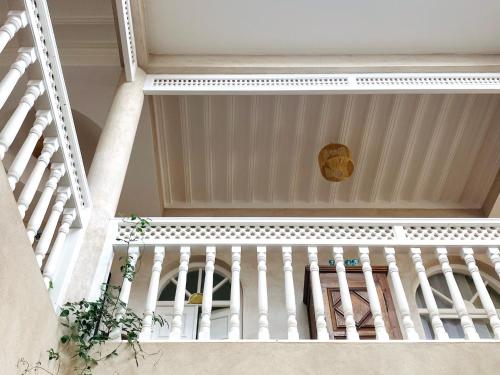 Un balcón o terraza en Riad SABIDI