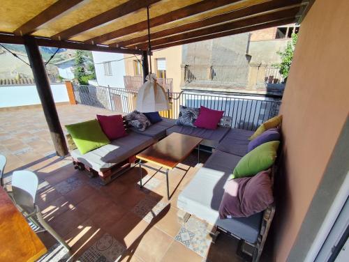 Χώρος καθιστικού στο Cal Perico, apartamento con terraza