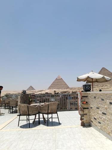 Royal Pyramids Hotel