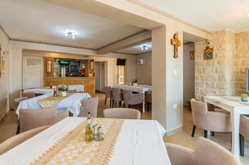 Posezení v ubytování Apart Hotel S Lux