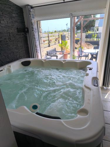 Maison vue mer avec Jacuzzi