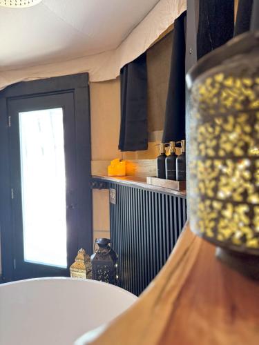 Fotografie z fotogalerie ubytování UpCountree Cabins Romantic Treehouse & Luxury Glamping v destinaci Point