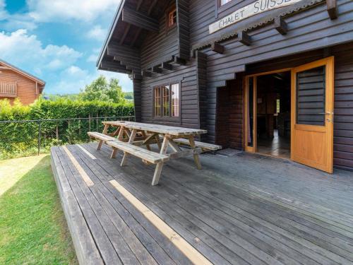 Gallery image of Chalet Comfort Near Durbuy, cleaning included in Barvaux