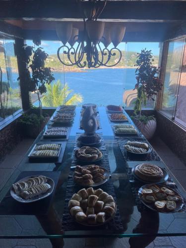 Φαγητό σε αυτό το πανδοχείο ή κάπου εκεί κοντά