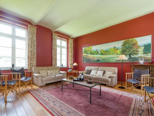 Gallery image of Libin Vintage Forest Retreat, cleaning included in Libin