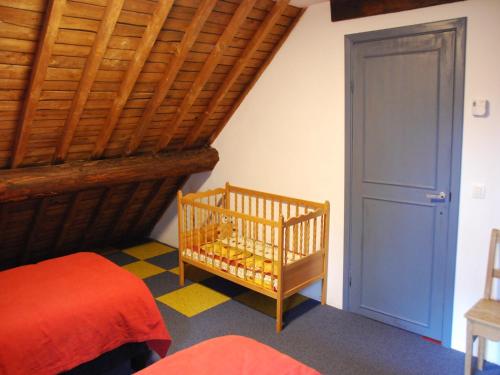 Gallery image of Large hunting lodge with enormous beautiful garden, cleaning included in Vielsalm
