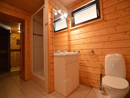 Gallery image of Scenic Chalet in Ovifat, cleaning included in Ovifat
