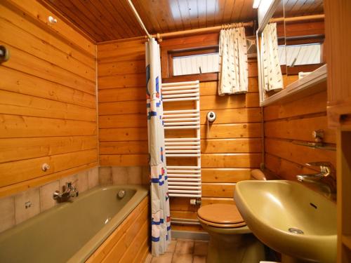 Gallery image of Scenic Chalet in Ovifat, cleaning included in Ovifat