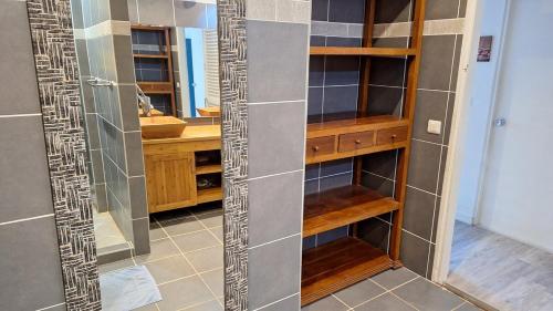 Phòng tắm tại Villa Buillard 4 chambres avec piscine Centre ville