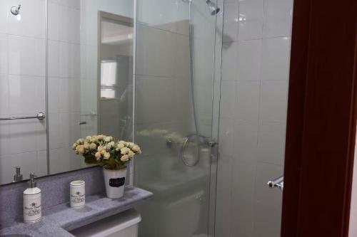 Koupelna v ubytování Habitación Doble Ciudad Salitre