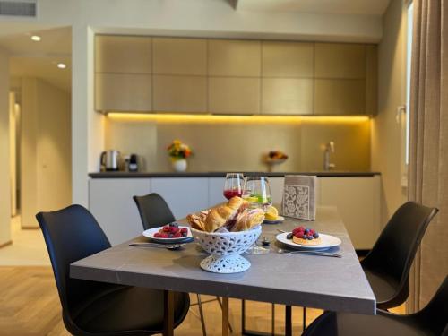 Feeling Venice Apartment photo 5